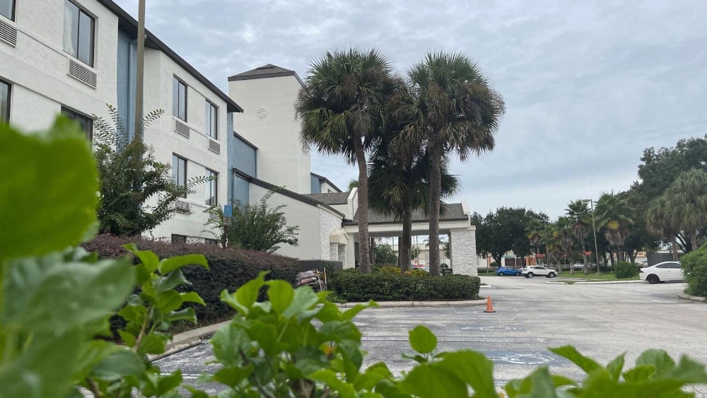 Destiny Palms Hotel Maingate West